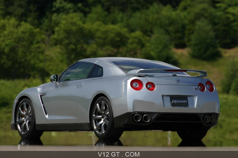 Nissan gtr v 12 #5