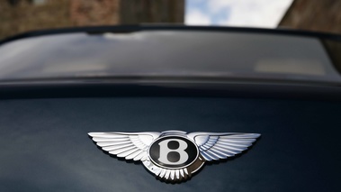 Bentley constructeur d'automobiles de luxe fondé en 1919 par Walter Owen Bentley