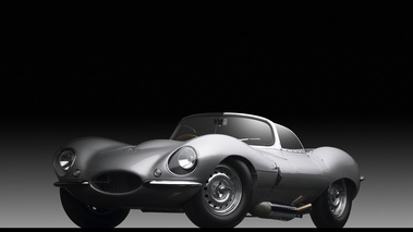 Exposition Ralph Lauren - Jaguar XKSS gris 3/4 avant gauche