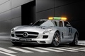 Mercedes SLS AMG Safety Car gris 3/4 avant gauche penché