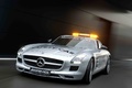 Mercedes SLS AMG Safety Car gris 3/4 avant gauche travelling penché 2