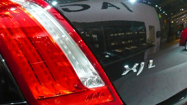 Salon de Bruxelles - Jaguar XJ L