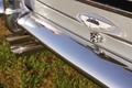 Aston Martin DB4 gris logo coffre