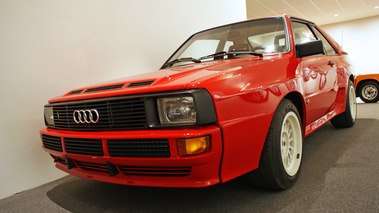 D'Ieteren Galerie - Audi Quattro SWB rouge 3/4 avant gauche