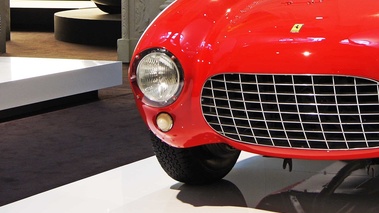 Ferrari 375 Plus rouge calandre