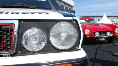 Lancia Delta détail phare