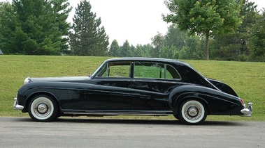 Rolls Royce Phantom V Noire profil