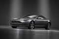 Aston Martin DB9 anthracite 3/4 avant gauche penché