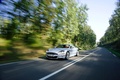 Aston Martin DBS gris 3/4 avant gauche travelling 4