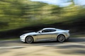 Aston Martin DBS gris filé penché 2