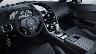 Aston Martin V12 Vantage Carbon Black - intérieur