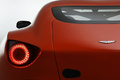 Aston Martin V12 Vantage Zagato orange feux arrières