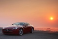 Aston Martin V8 Vantage rouge 3/4 avant gauche 2