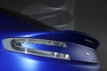 Aston Martin V8 Vantage S bleu feu arrière 2