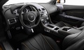Aston Martin Virage orange intérieur