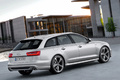 Audi A6 Avant - gris - 3/4 arrière droit, dynamique