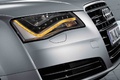 Audi A8 L gris phare avant 3