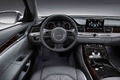 Audi A8 L gris tableau de bord