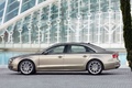 Audi A8 L W12 beige profil 3