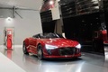 Audi e-Tron Spyder rouge 3/4 avant droit