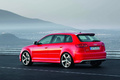 Audi RS3 - rouge - 3/4 arrière gauche