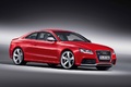 Audi RS5 rouge 3/4 avant droit penché 4