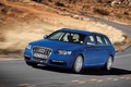 Audi S6 bleu 3/4 avant gauche travelling penché