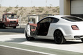 Bentley Continental Supersports blanc 3/4 arrière gauche porte ouverte coupé