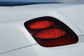 Bentley Continental Supersports blanc feu arrière gauche