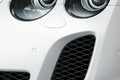 Bentley Continental Supersports Convertible blanc phare avant debout