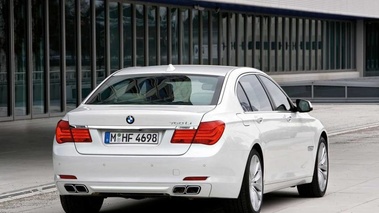 BMW 760 Li Blanche AR