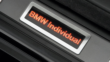 BMW Individual - seuil de porte