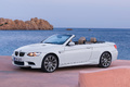 BMW M3 Cabriolet blanc 3/4 avant gauche