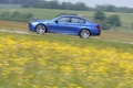 BMW M5 2011 bleu filé penché