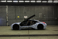 BMW Vision Efficient Dynamics concept artcar blanc/bleu profil porte ouverte