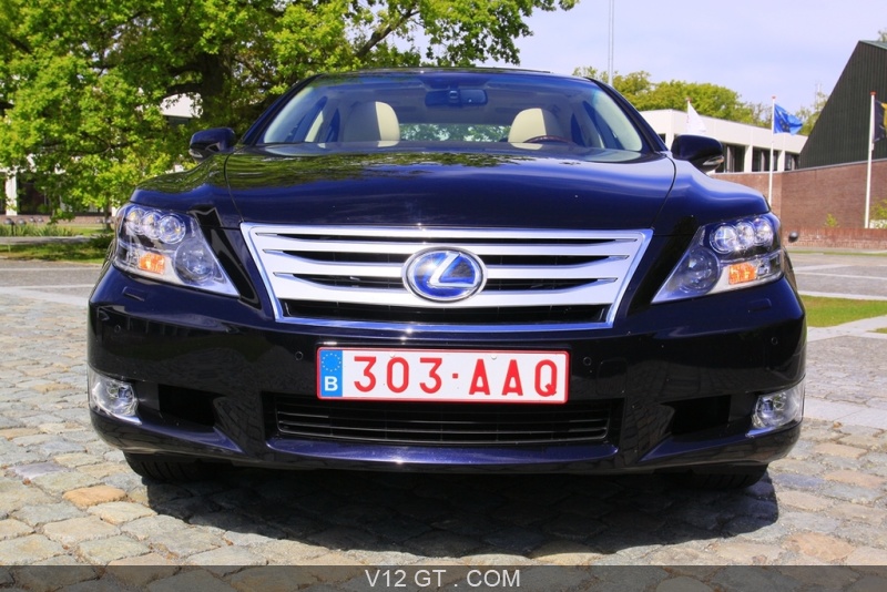 Lexus ls 600 hybrid