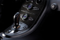 Bugatti Veyron Super Sport - noire/orange - console centrale