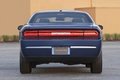 Dodge Challenger bleu face arrière