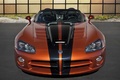 Dodge Viper SRT-10 2010 - orange - face avant