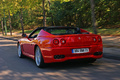 Ferrari 575 SuperAmerica rouge 3/4 arrière gauche travelling