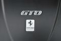 Ferrari 599 GTO bordeaux logo moteur