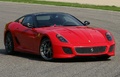 Ferrari 599 GTO - rouge/noir - 3/4 avant droit