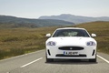 Jaguar XKR blanc face avant