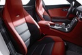 AMG Performance Studio - habitacle SLS rouge/noir