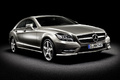 Mercedes CLS - gris - 3/4 avant droit, phares éteints