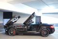 Mercedes McLaren SLR 722s Roadster noir profil portes + capot ouverts