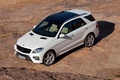 Mercedes ML 2012 blanc 3/4 avant haut