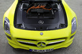 Mercedes SLS AMG E-Cell jaune moteur