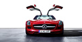 Mercedes SLS AMG rouge face avant portes ouvertes 2