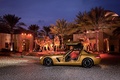 SLS AMG Gold - profil, portes ouvertes, de nuit